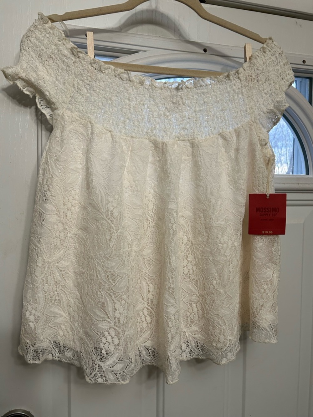Mossimo Supply Co. Cream Lace Off-Shoulder Top